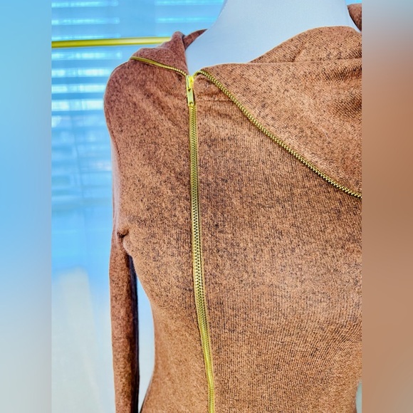 NWT Bodycon Dress Asymmetric Zip Up Design Collar Sz M Camel Color - Picture 3 of 13